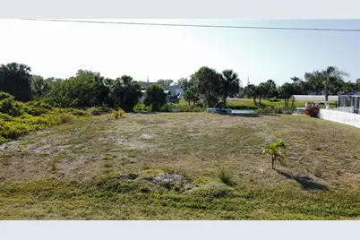 9740 Singer Circle, Port Charlotte, FL 33981 - Photo 3