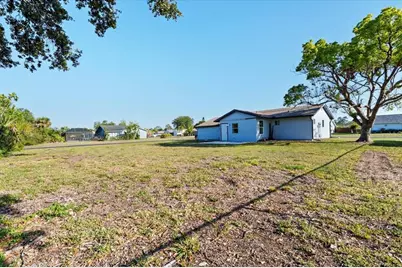 5520 Kenwood Drive, North Port, FL 34287 - Photo 27