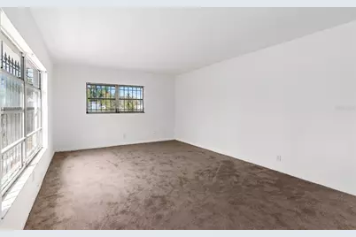 815 Papaya Drive, Tampa, FL 33619 - Photo 7