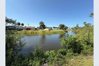 11812 SW Spring Lake Drive, Arcadia, FL 34269 - Photo 23