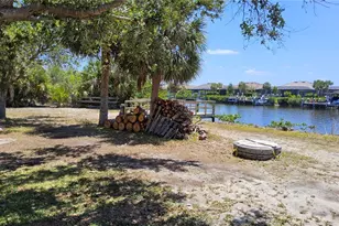 7491 Danvers Cir, Port Charlotte, FL 33981 - Photo 43