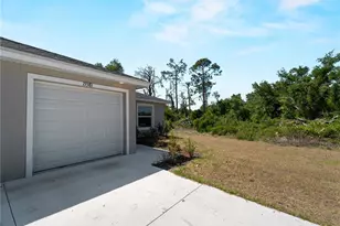 15579/15581 Chamberlain Blvd, Port Charlotte, FL 33953 - Photo 47