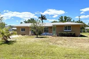 700 Dolphin Pkwy, Punta Gorda, FL 33950 - Photo 1