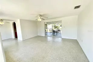 700 Dolphin Pkwy, Punta Gorda, FL 33950 - Photo 3
