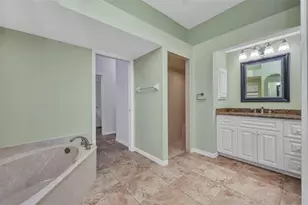 12951 SW Kingsway Cir, Lake Suzy, FL 34269 - Photo 25