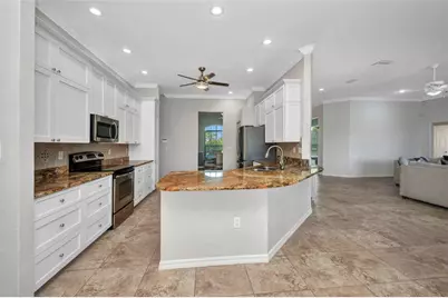 12951 SW Kingsway Circle, Lake Suzy, FL 34269 - Photo 9