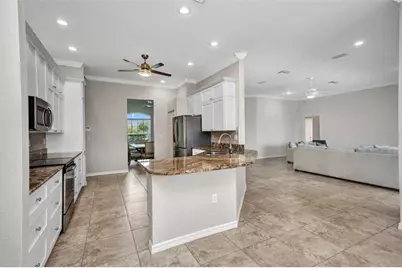 12951 SW Kingsway Circle, Lake Suzy, FL 34269 - Photo 9
