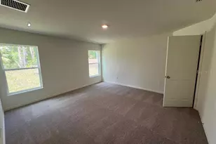 9 Rainbrook Dr, Palm Coast, FL 32164 - Photo 5