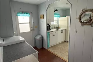 9003 30th Ave E, Palmetto, FL 34221 - Photo 35