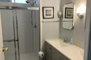 9003 30th Ave E, Palmetto, FL 34221 - Photo 13