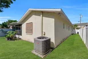 6841 46th St N, Pinellas Park, FL 33781 - Photo 7