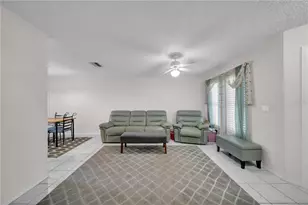 6841 46th St N, Pinellas Park, FL 33781 - Photo 9