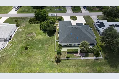2252 Mauritania, Punta Gorda, FL 33983 - Photo 3