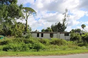 15482 Mapletree Dr, Punta Gorda, FL 33955 - Photo 1