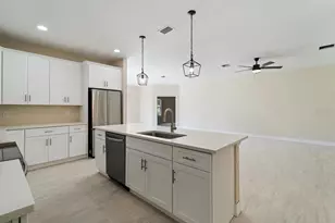 19092 Woodbine Ave, Port Charlotte, FL 33954 - Photo 7