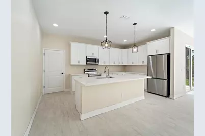 19092 Woodbine Avenue, Port Charlotte, FL 33954 - Photo 7