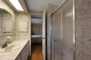 2100 Kings Hwy, Port Charlotte, FL 33980 - Photo 17