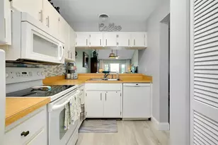 410 Cerromar Cir S, Venice, FL 34293 - Photo 5