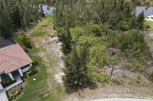 10662 Kearsarge Cir, Port Charlotte, FL 33981 - Photo 1