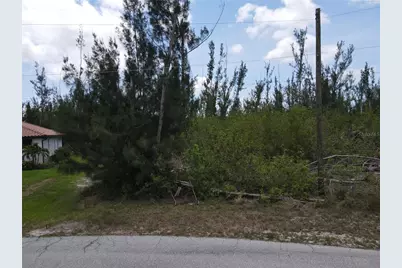 10662 Kearsarge Circle, Port Charlotte, FL 33981 - Photo 13