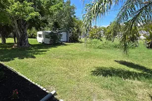 2805 Gussie St, Punta Gorda, FL 33950 - Photo 31