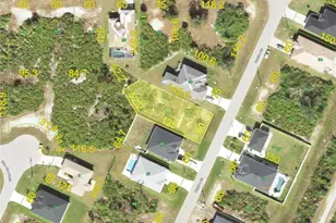 341 Baytree Dr, Rotonda West, FL 33947 - Photo 1