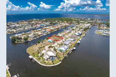 275 Stebbins Terrace SE, Port Charlotte, FL 33952 - Photo 21