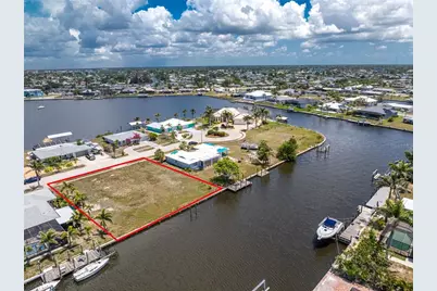 275 Stebbins Terrace SE, Port Charlotte, FL 33952 - Photo 17