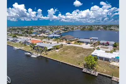 275 Stebbins Terrace SE, Port Charlotte, FL 33952 - Photo 5