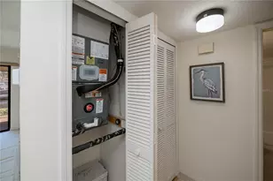 232 Cape Coral Pkwy E, Cape Coral, FL 33904 - Photo 29