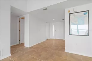 101 N Marion Ct, Punta Gorda, FL 33950 - Photo 15