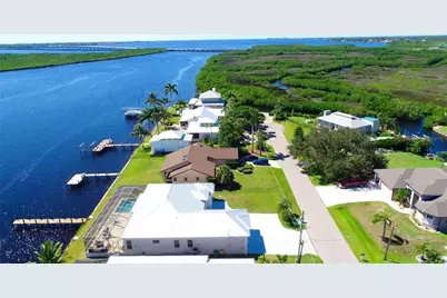 3772 Peace River Drive, Punta Gorda, FL 33983 - Photo 3