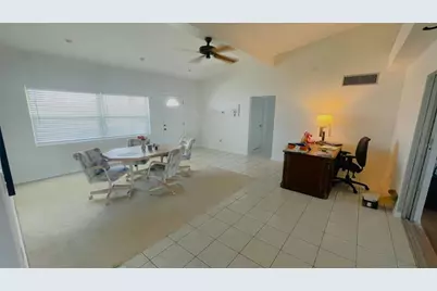 24239 Yacht Club Boulevard, Punta Gorda, FL 33955 - Photo 9