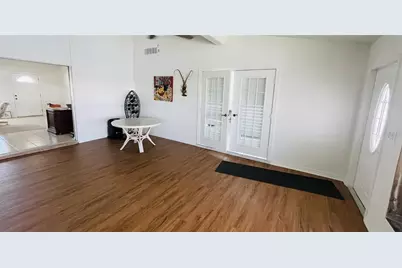 24239 Yacht Club Boulevard, Punta Gorda, FL 33955 - Photo 17