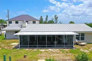 24239 Yacht Club Blvd, Punta Gorda, FL 33955 - Photo 33