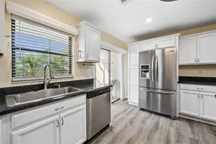 4803 SW Santa Barbara Ct, Cape Coral, FL 33914 - Photo 17