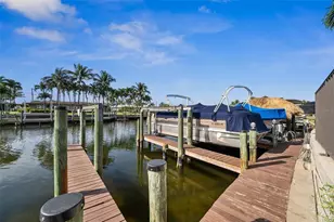 4803 SW Santa Barbara Ct, Cape Coral, FL 33914 - Photo 5