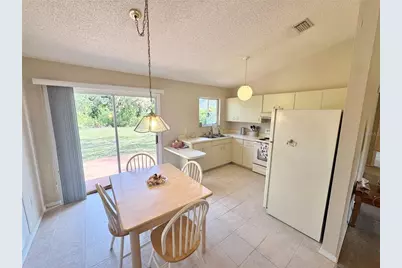 18335 Oxford Avenue, Port Charlotte, FL 33948 - Photo 5