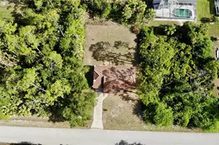 18335 Oxford Ave, Port Charlotte, FL 33948 - Photo 29