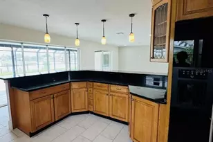 342 Severin Rd SE, Port Charlotte, FL 33952 - Photo 5