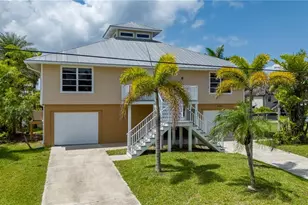 24261 Captain Kidd Blvd, Punta Gorda, FL 33955 - Photo 5