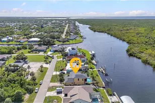 18566 Arapahoe Cir, Port Charlotte, FL 33948 - Photo 5