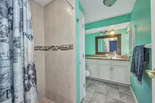 18566 Arapahoe Cir, Port Charlotte, FL 33948 - Photo 31