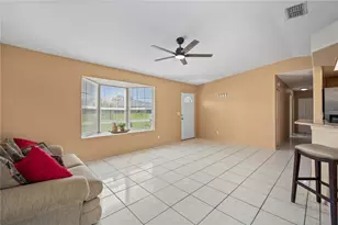 1006 NE 2nd Ave, Cape Coral, FL 33909 - Photo 9