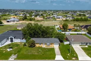 1006 NE 2nd Ave, Cape Coral, FL 33909 - Photo 49