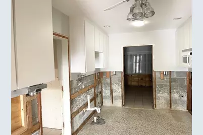 617 W Olympia Avenue, Punta Gorda, FL 33950 - Photo 7