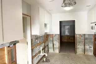 617 W Olympia Ave, Punta Gorda, FL 33950 - Photo 7