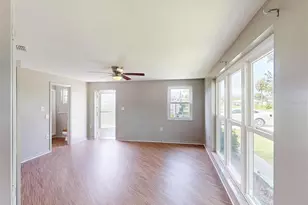 2513 Ambrose Ln, Port Charlotte, FL 33952 - Photo 31