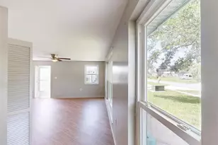 2513 Ambrose Ln, Port Charlotte, FL 33952 - Photo 47