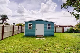 2513 Ambrose Ln, Port Charlotte, FL 33952 - Photo 43